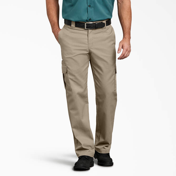 Dickies - Men's FLEX Regular Fit Cargo Pant - WP595 Desert Sand